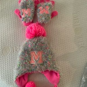 Toboggan and glove set